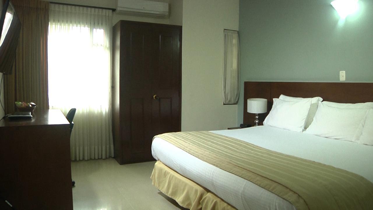 Hotel Poblado Campestre Medellín Exteriör bild